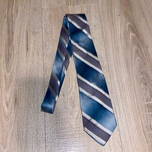Towncraft blue gray striped silk blend office formal tie